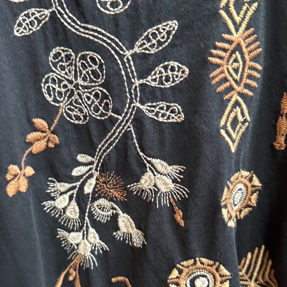 Johnny Was Black Top with Intricate Embroidery in White and Copper - Picture 4 of 6